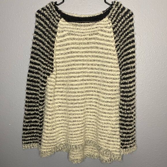 Ann Taylor Loft Fuzzy Striped Knit Soft Sweater Size Large - Picture 1 of 11